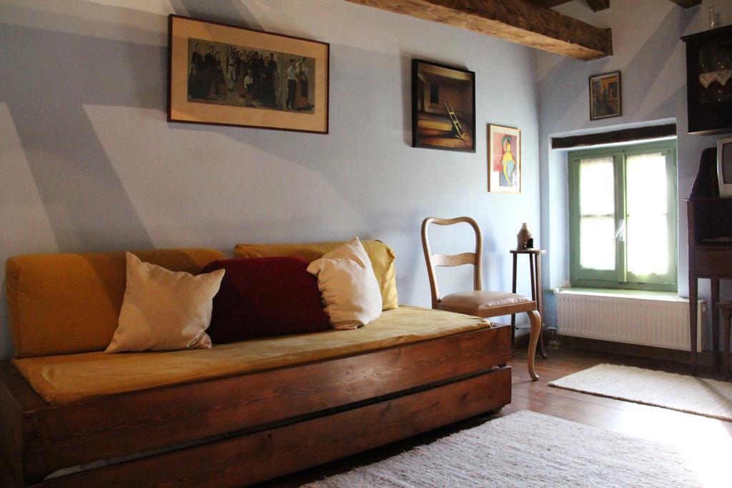 Efipoi Appartement Pinakátai Buitenkant foto