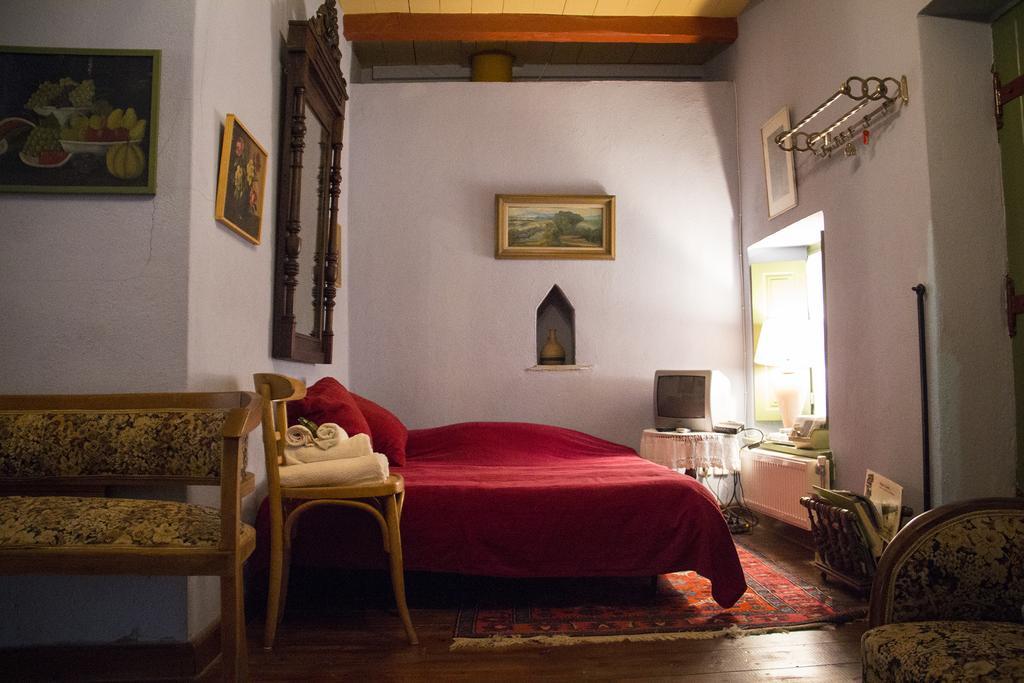 Efipoi Appartement Pinakátai Buitenkant foto