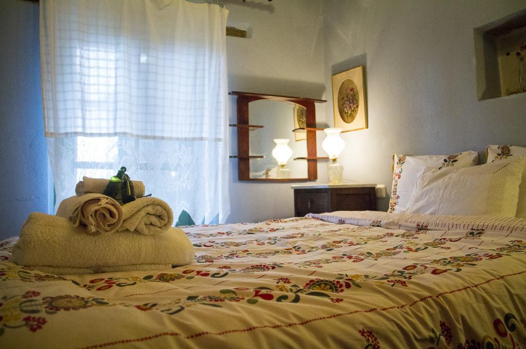 Efipoi Appartement Pinakátai Buitenkant foto