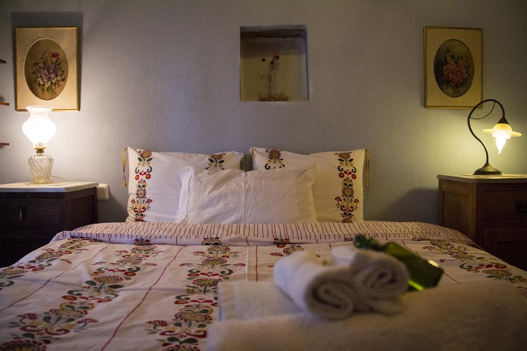 Efipoi Appartement Pinakátai Buitenkant foto