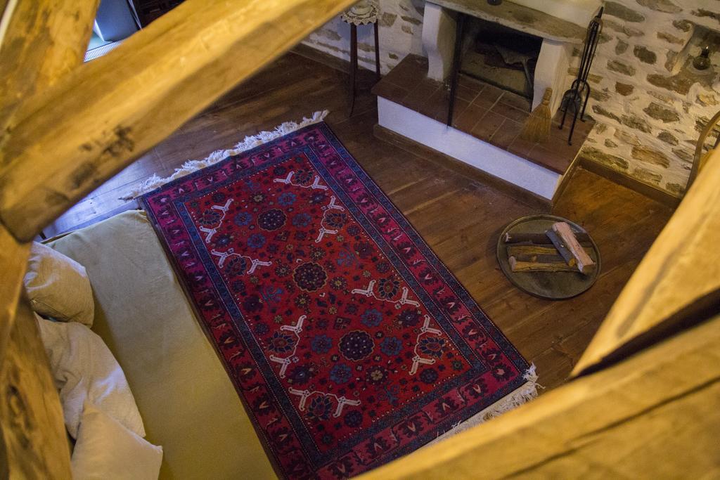 Efipoi Appartement Pinakátai Buitenkant foto