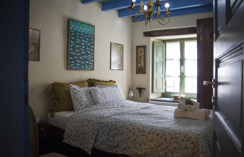 Efipoi Appartement Pinakátai Buitenkant foto