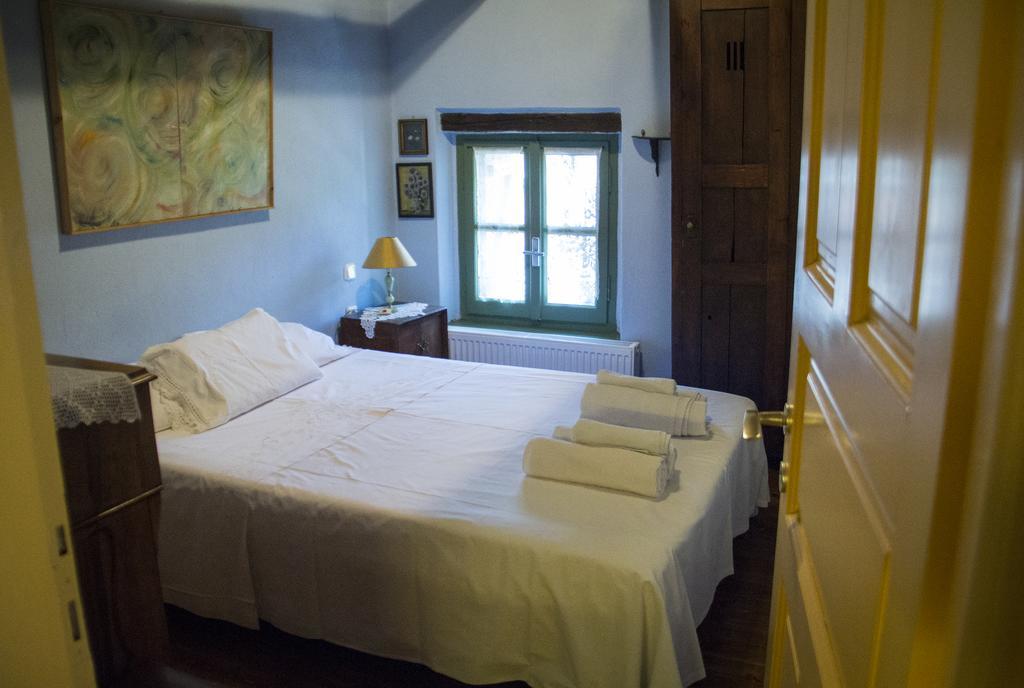 Efipoi Appartement Pinakátai Buitenkant foto